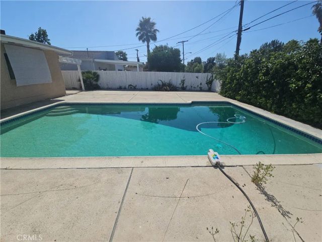 17501 Bullock, Encino, CA 91316