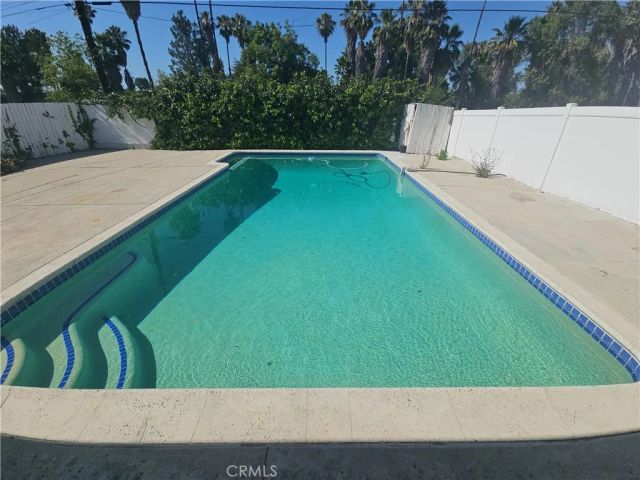 17501 Bullock, Encino, CA 91316