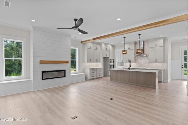 633 Vale Drive, Wilmington, NC 28411