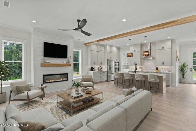 633 Vale Drive, Wilmington, NC 28411