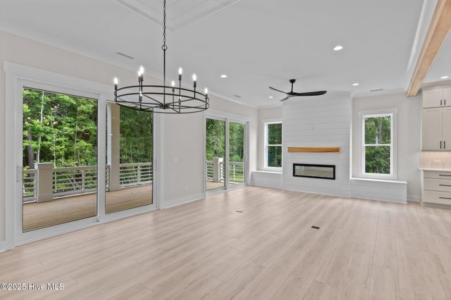 633 Vale Drive, Wilmington, NC 28411