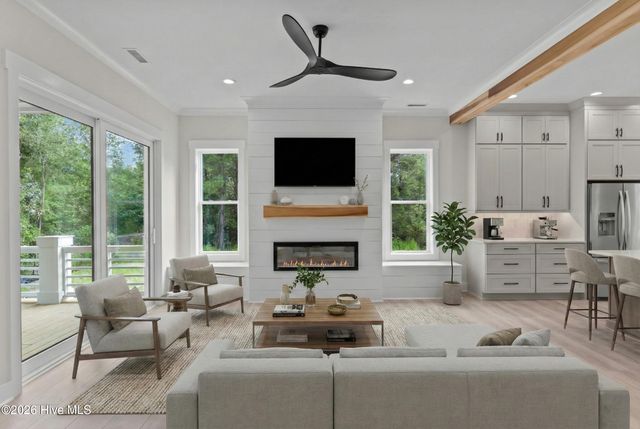 633 Vale Drive, Wilmington, NC 28411