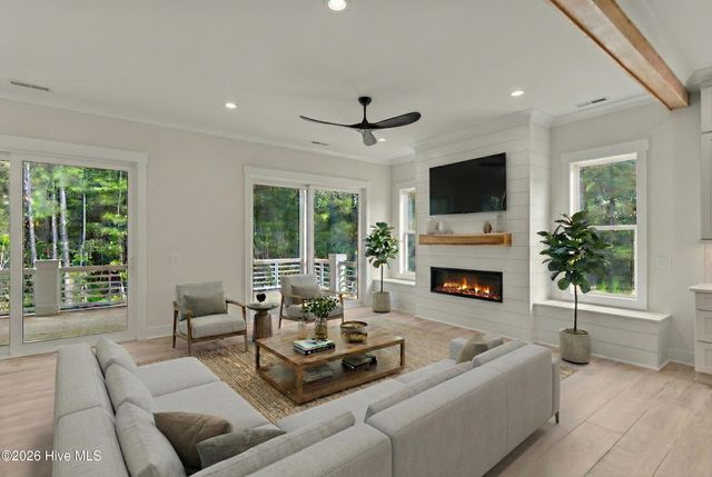 633 Vale Drive, Wilmington, NC 28411