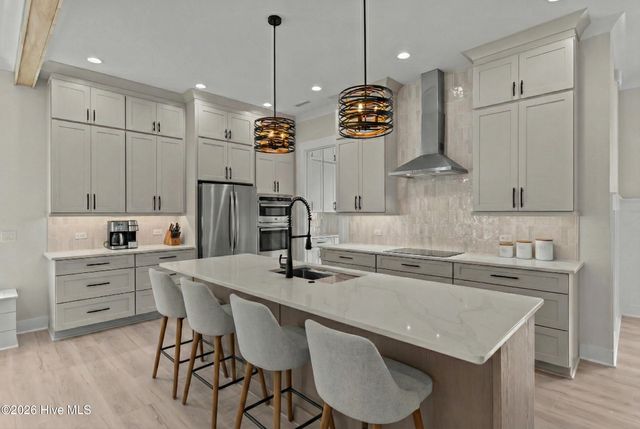 633 Vale Drive, Wilmington, NC 28411