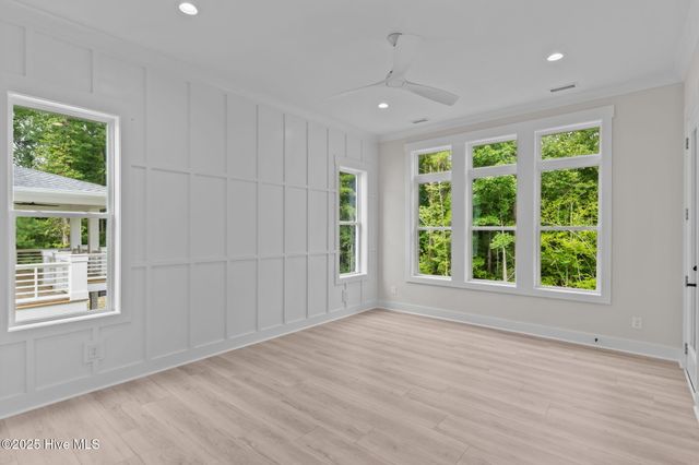 633 Vale Drive, Wilmington, NC 28411