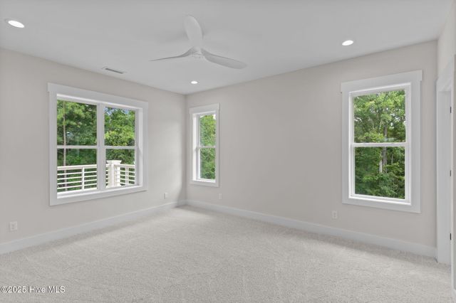 633 Vale Drive, Wilmington, NC 28411