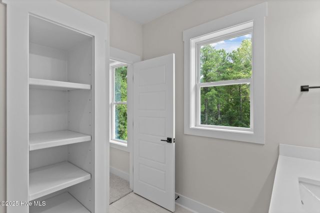 633 Vale Drive, Wilmington, NC 28411