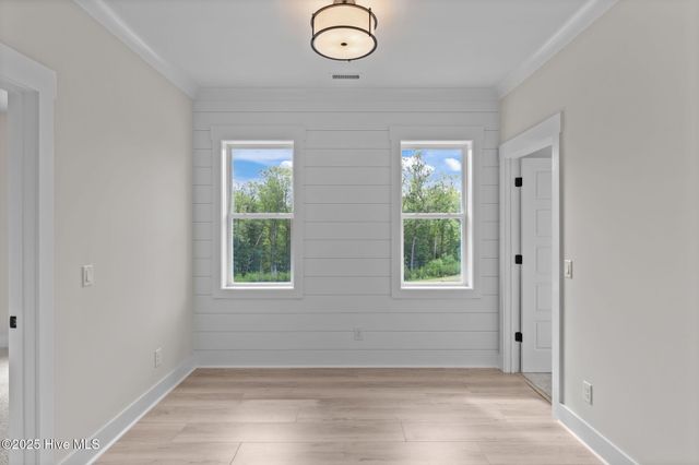 633 Vale Drive, Wilmington, NC 28411