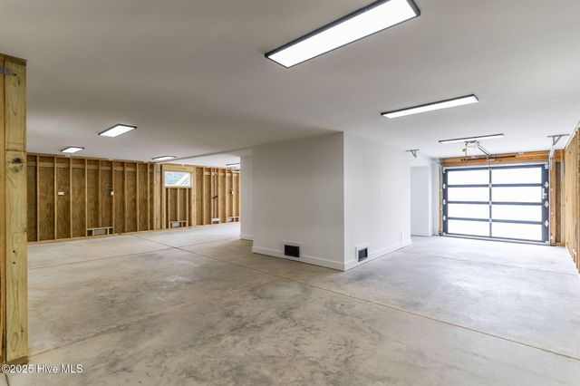 633 Vale Drive, Wilmington, NC 28411