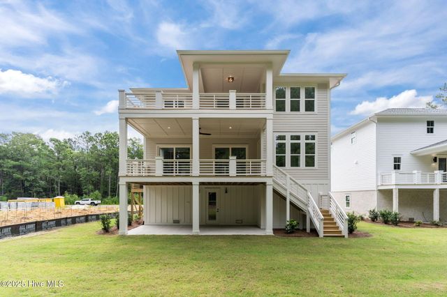 633 Vale Drive, Wilmington, NC 28411