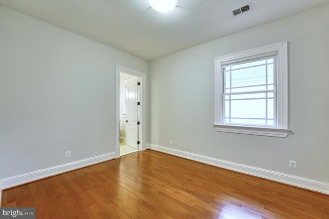 6506 DIVINE ST, Mclean, VA 22101