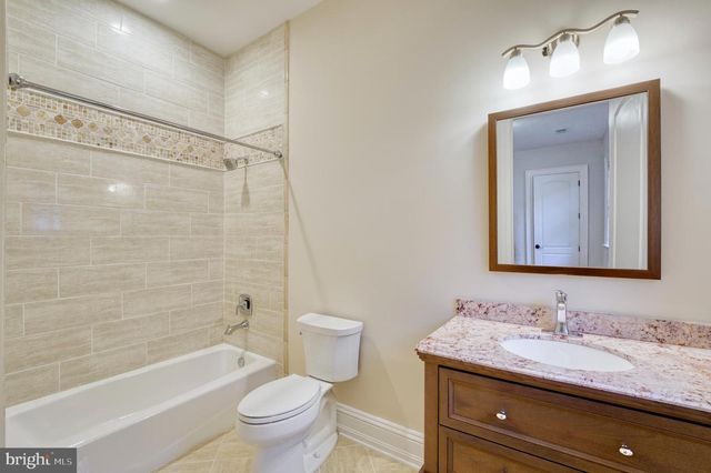 6506 DIVINE ST, Mclean, VA 22101