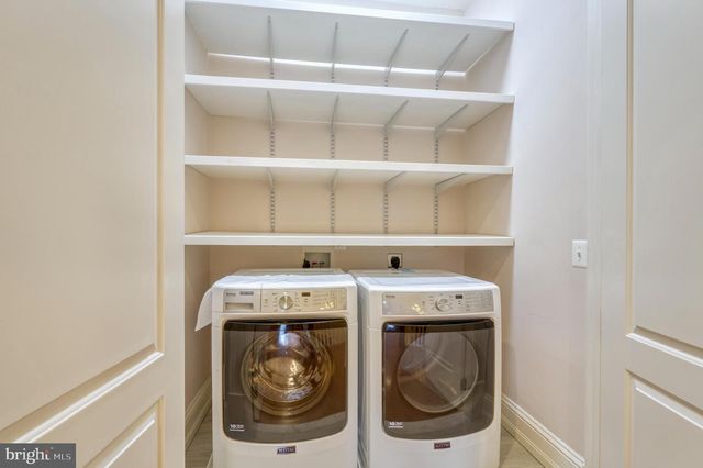 6506 DIVINE ST, Mclean, VA 22101