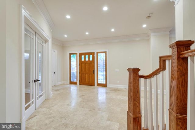 6506 DIVINE ST, Mclean, VA 22101