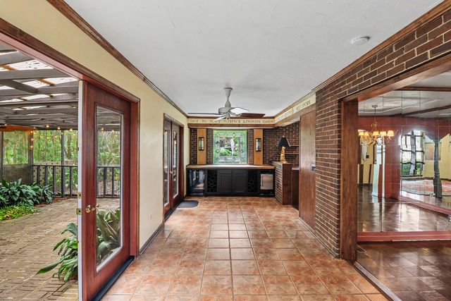20 Salem Street, Mayesville, SC 29104