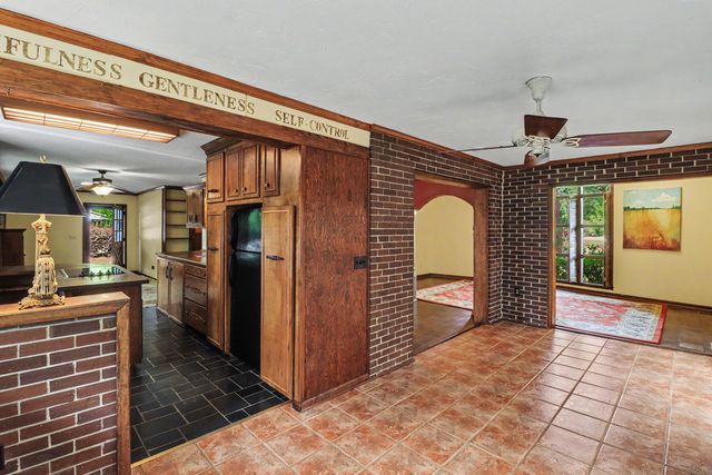 20 Salem Street, Mayesville, SC 29104