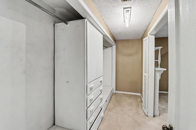 20 Salem Street, Mayesville, SC 29104