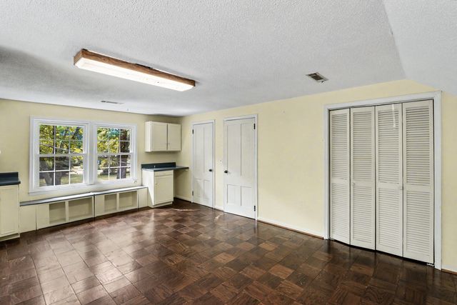 20 Salem Street, Mayesville, SC 29104