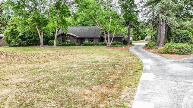 20 Salem Street, Mayesville, SC 29104