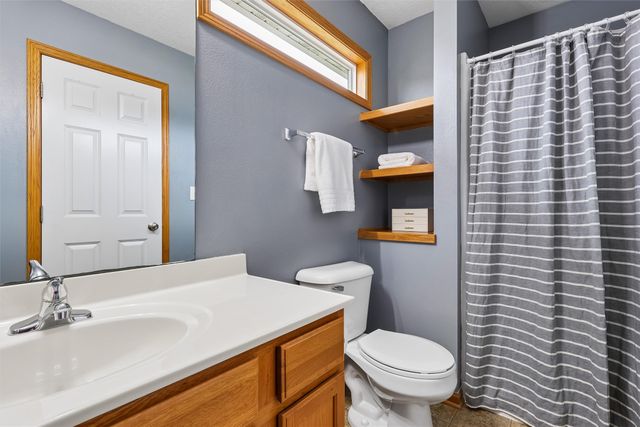 2441 Pine Court, Van Meter, IA 50261