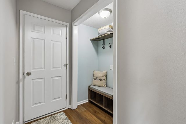 2441 Pine Court, Van Meter, IA 50261