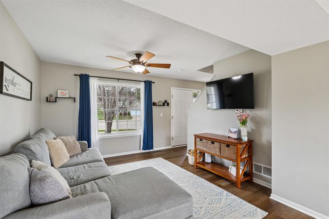 2441 Pine Court, Van Meter, IA 50261