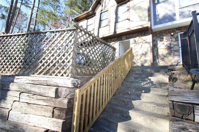 4438 Coopers Creek SE Drive, Smyrna, GA 30082