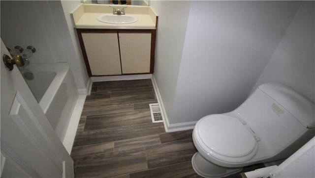 4438 Coopers Creek SE Drive, Smyrna, GA 30082