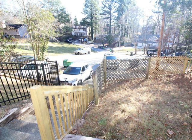 4438 Coopers Creek SE Drive, Smyrna, GA 30082