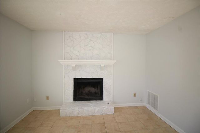 4438 Coopers Creek SE Drive, Smyrna, GA 30082