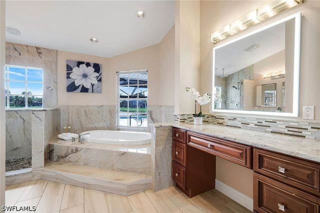 28820 Trenton CT, Bonita Springs, FL 34134