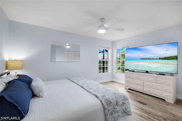 28820 Trenton CT, Bonita Springs, FL 34134