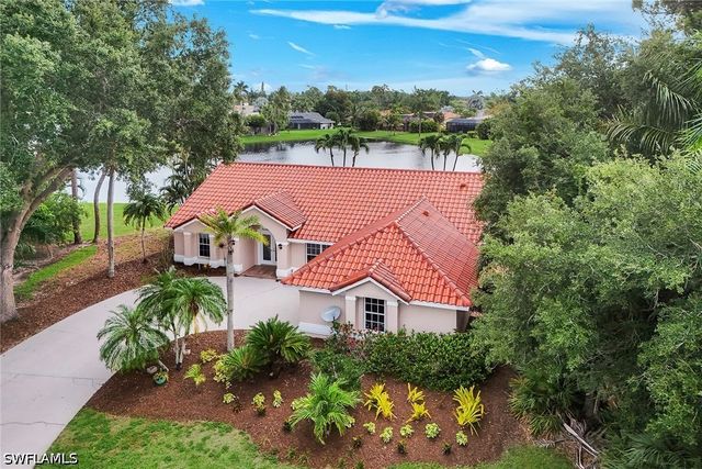 28820 Trenton CT, Bonita Springs, FL 34134