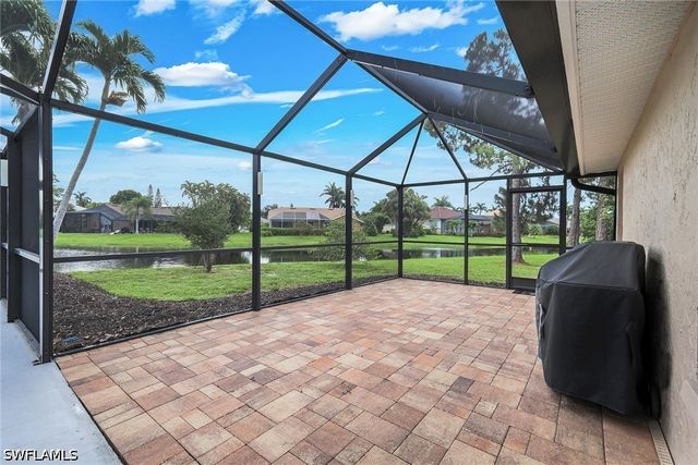28820 Trenton CT, Bonita Springs, FL 34134