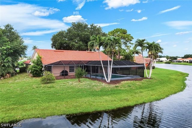28820 Trenton CT, Bonita Springs, FL 34134