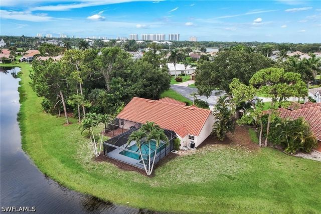 28820 Trenton CT, Bonita Springs, FL 34134