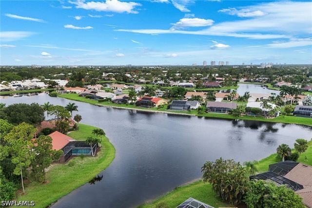 28820 Trenton CT, Bonita Springs, FL 34134