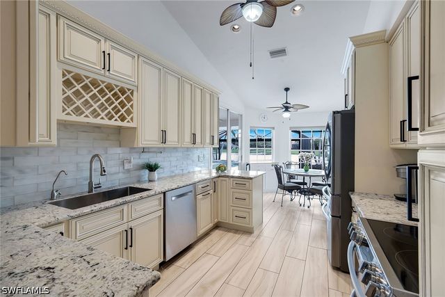 28820 Trenton CT, Bonita Springs, FL 34134