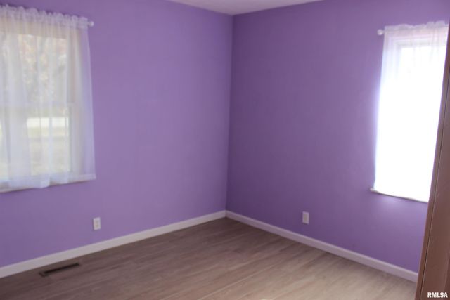 3287 Selmaville Road, Salem, IL 62881