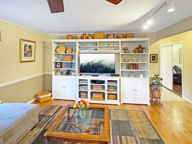 15967 Fairway Glen Pl, Grass Valley, CA 95949