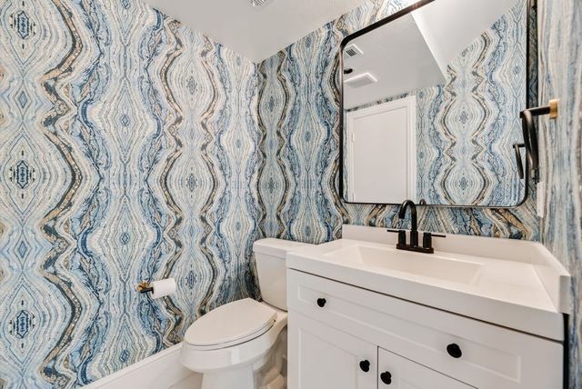 5842 Coolwater Cove, Dallas, TX 75252