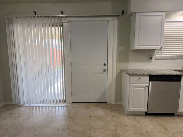 2007 Santa Anna, Garland, TX 75042