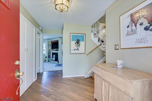 68 Beechwood Ave, Edison Twp., NJ 08837