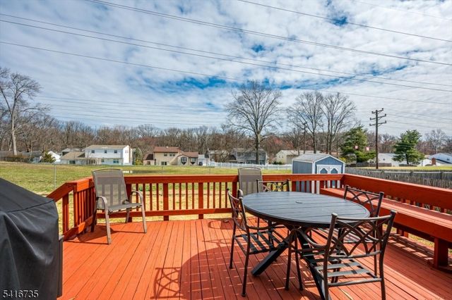 68 Beechwood Ave, Edison Twp., NJ 08837