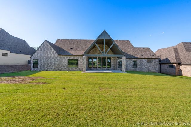 1603 Pinecrest Drive, Claremore, OK 74017