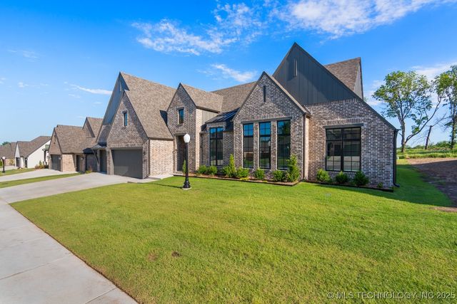 1603 Pinecrest Drive, Claremore, OK 74017
