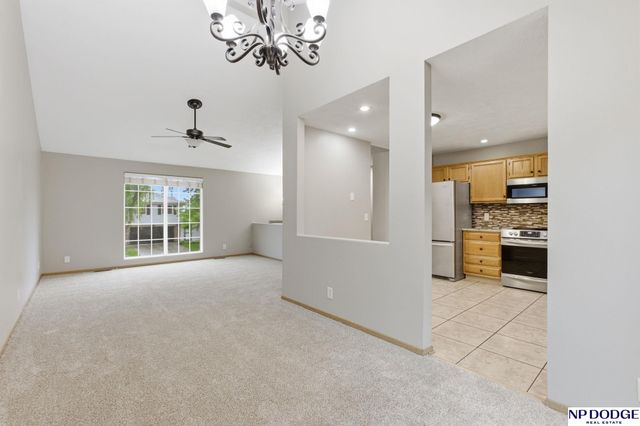 15302 Spencer Street, Omaha, NE 68116