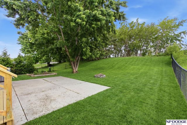 15302 Spencer Street, Omaha, NE 68116