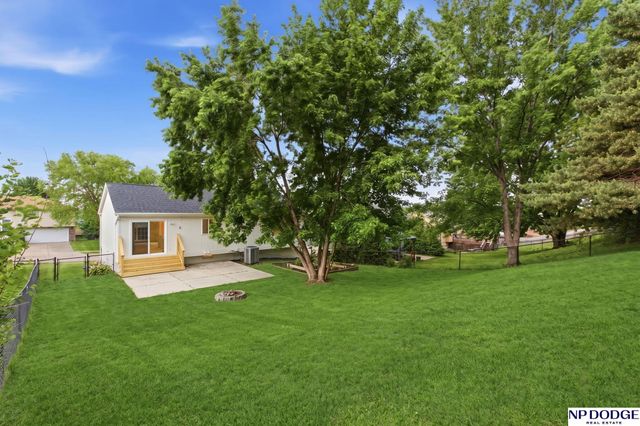 15302 Spencer Street, Omaha, NE 68116