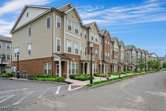 73 Robeson St, Somerville Boro, NJ 08876